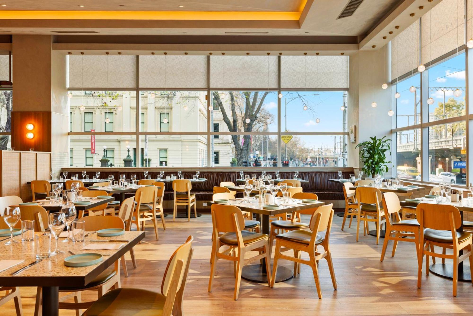 Clarion Suites Gateway Мельбурн Экстерьер фото