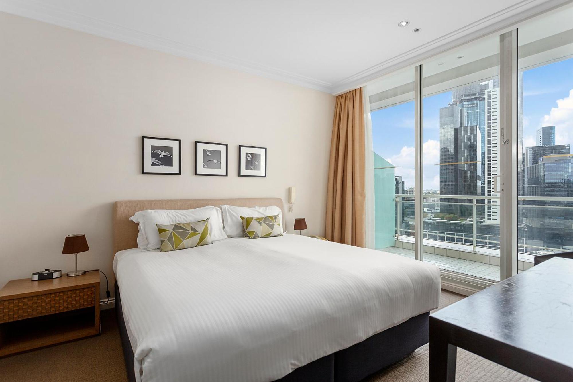 Clarion Suites Gateway Мельбурн Номер фото